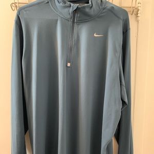 Nike running shirt XL